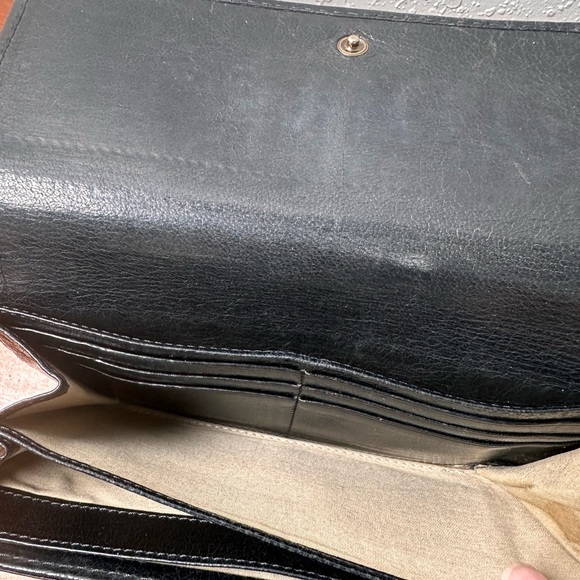 Chloé Black Leather Wallet - Picture 9 of 10